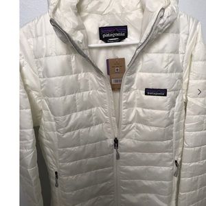 Patagonia Nano Puff Insulated Hoodie - Women's M